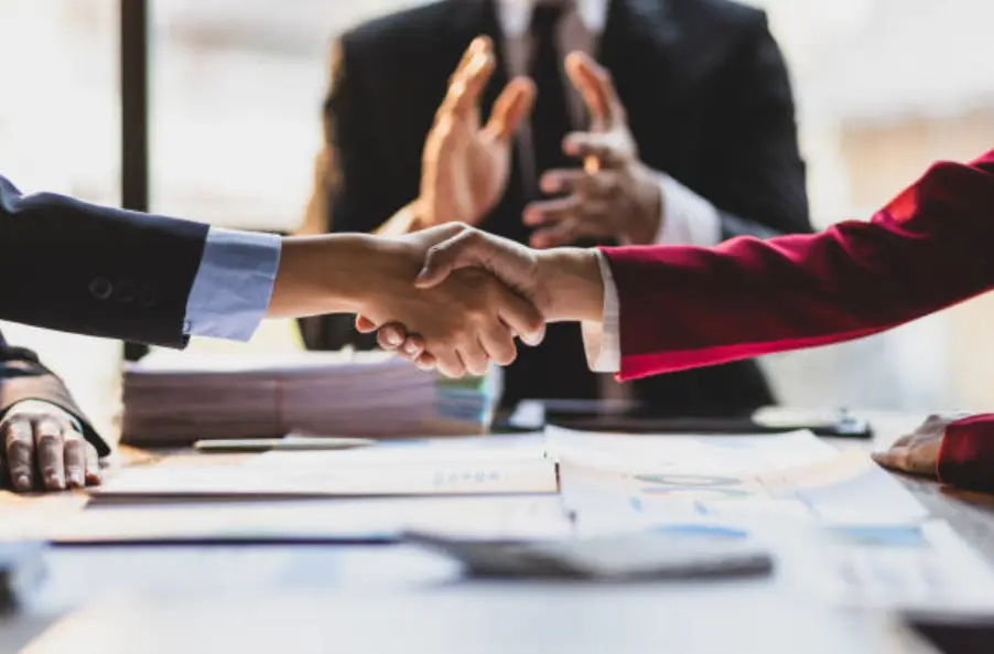 M&A Change Management Strategy: Guiding Organizations Through Transition